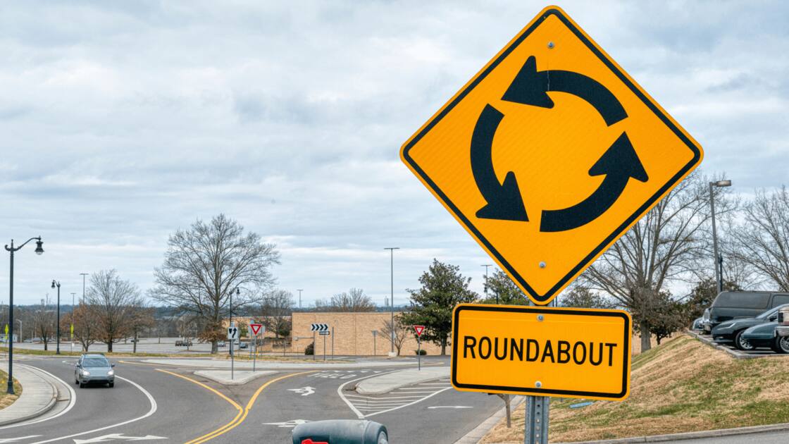 Roundabout Sign Guide Meanings, Types & Safety Tips