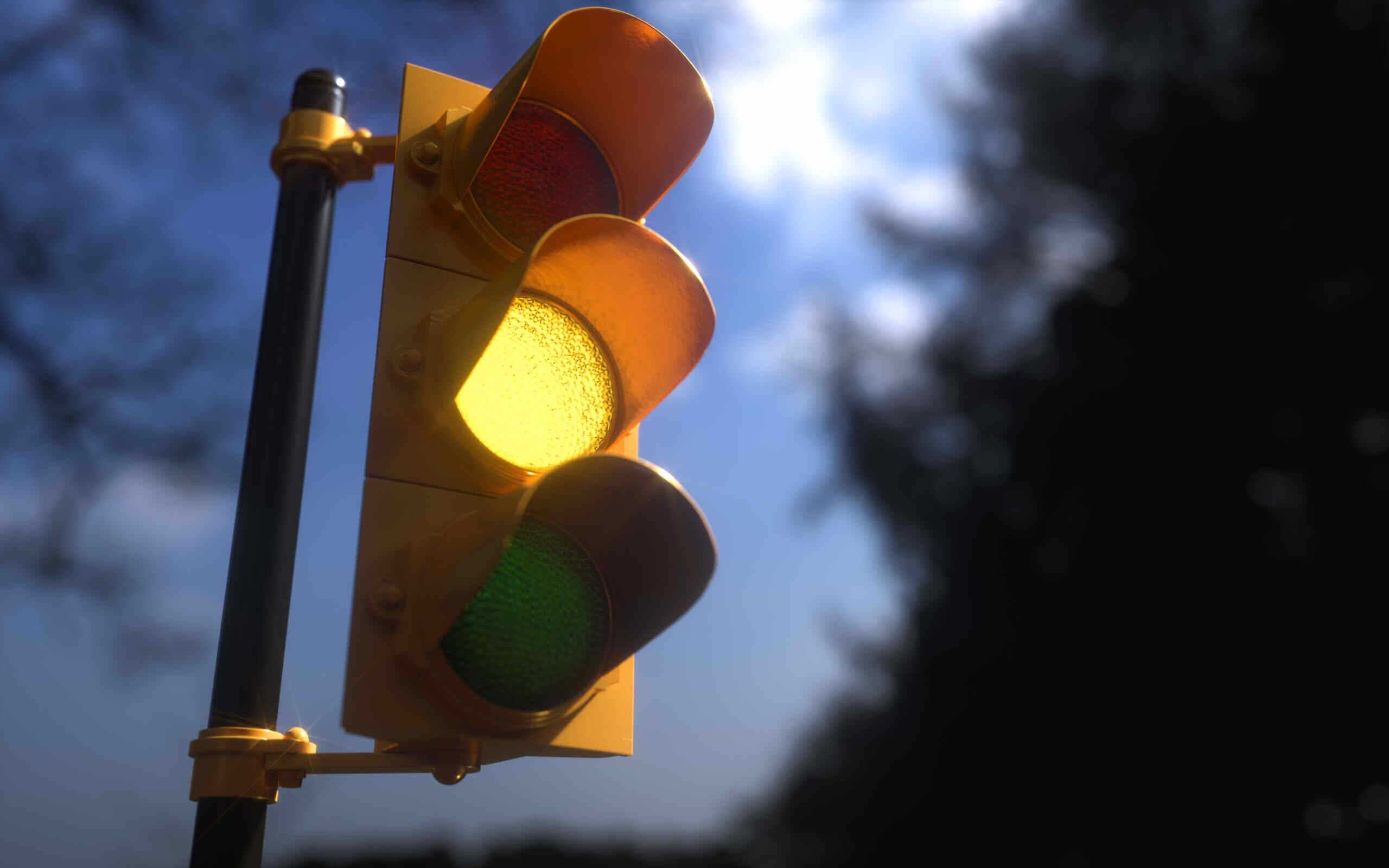 What Does a Blinking Yellow Light Mean?